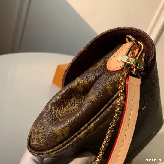 First bag ru Vuitton PM Favorite Louis 0618